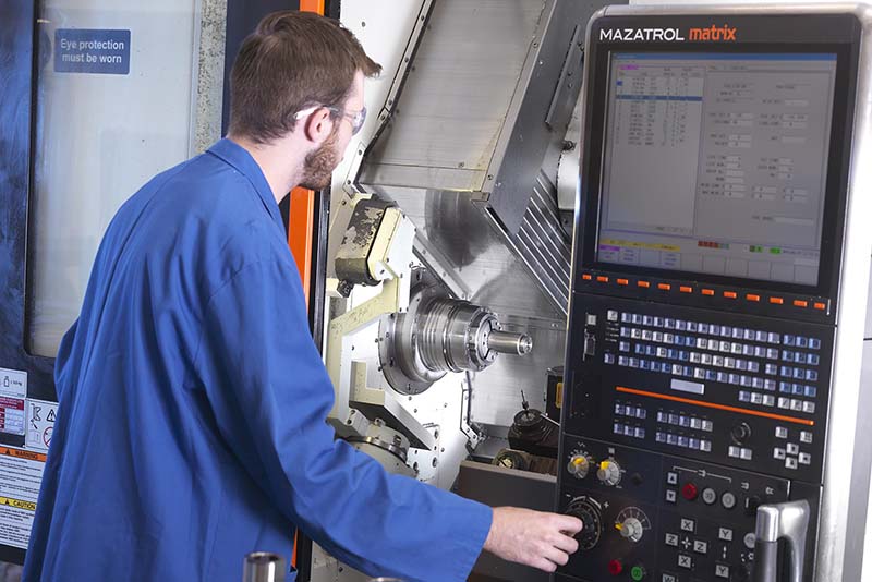 Machine-operator-AB-Vision-279-800px