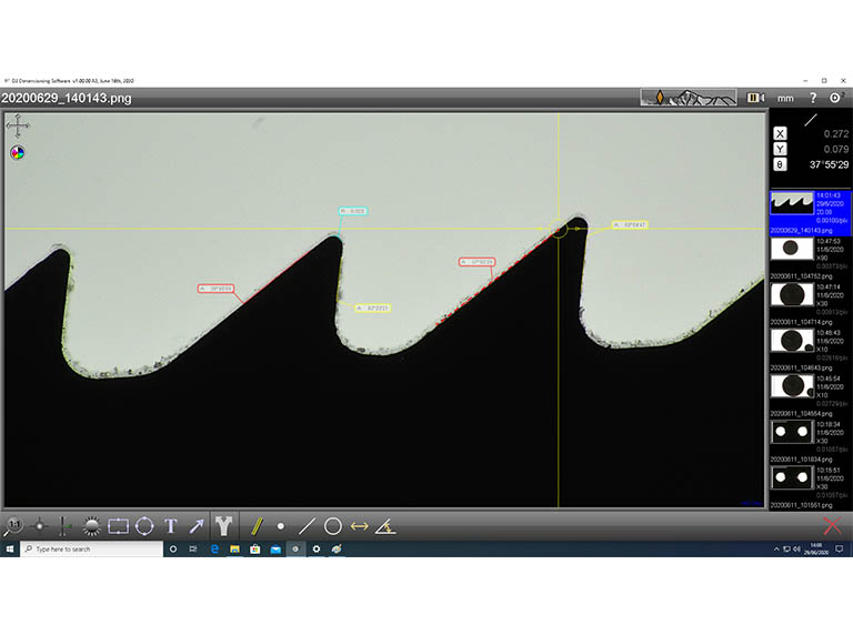 01-DimensionTwo-screenshot-edge-detection-768x572px 02-Swift-PRO-measuring-microscope-user-AB V19 495